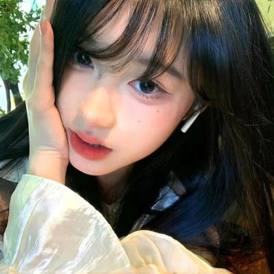 恋上周日 海报