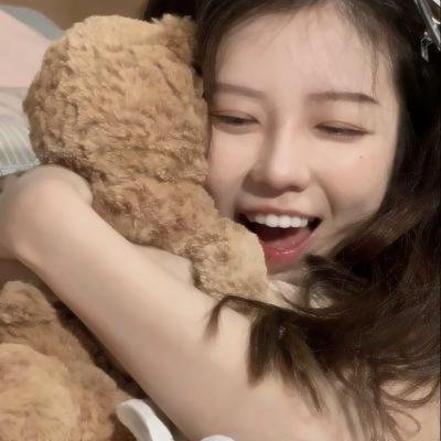 恐怖热线之大头怪婴 海报